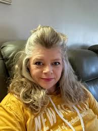 Hello wonderful educators, I hope you're all doing well! I have a quick  question and would really appreciate your thoughts—please feel free to  share your ideas kindly. When families send in multiple