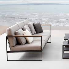Create an outdoors oasis with relaxing and comfortable furniture for day and night. Garden Easy 3 Sitzer Sofa Von Roshults Connox