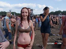 Festival voyeur backdoor view pee video