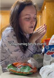 Cozy Sunday Morning Vlog: Easy Crock Pot Chicken Recipe