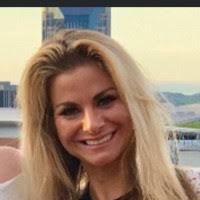 100+ perfiles de «Tyndell»