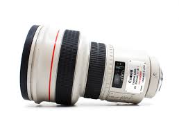 Used Canon EF 200mm f1.8 L USM | MPB