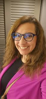 Tara Salinas (@tarawroy)