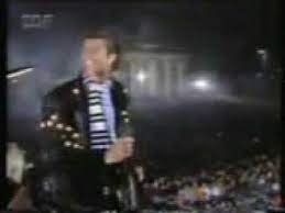 The berlin wall stood for 28 years. David Hasselhoff At Berlin Wall 1989 Youtube
