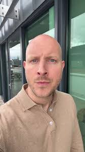 Darren Mcgovern's Instagram, Twitter & Facebook