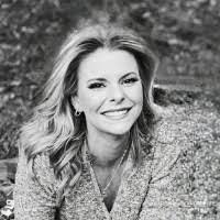 Amanda Witman's Instagram, Twitter & Facebook