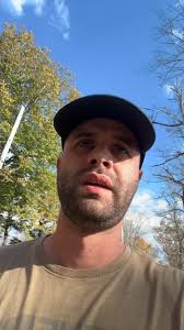 Anthony Varela Sign in House