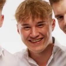 Mitarbeitende von microPLAN IT-Systemhaus GmbH