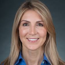 Diana Lenz's Instagram, Twitter & Facebook