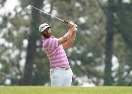Dustin hunter johnson is an american professional golfer who currently plays on the pga tour. Pqevikt Njc1bm