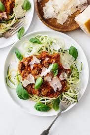Add garlic and cook until fragrant, 30 seconds. Zucchini Noodle Spaghetti Bolognese