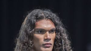 Manaola showcases exclusive collection during fashion show at Saks Fifth  Avenue Hawaii: Slideshow