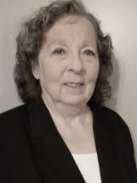 Sandra Ames's Instagram, Twitter & Facebook