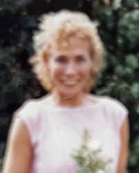 Abby Roessler's Instagram, Twitter & Facebook