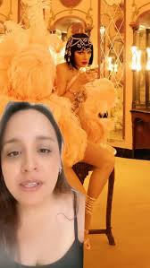 TAYLOR SWIFT 😭😭