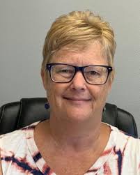 How A Handful Of Iowa Towns Thrive, Rise Above Rural Decline