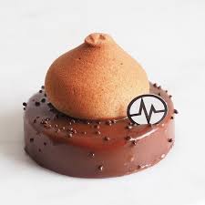 Petite Envie Du Soir Le Klassik Chocolat Pecan De Christophe Michalak Que J Avais Beaucoup Apprecie Pour Ses Jeux De Alimentation Chocolat Sans Farine Dessert