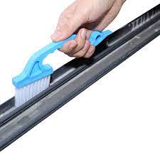 Spray your favorite cleaner iside the door track and let sit miutes. 2pcs Window Track Cleaning Brushes Hand Held Groove Gap Cleaning Tools Door Track Kitchen Cleaning Brushes Set Blue Sponges Amazon Com Au