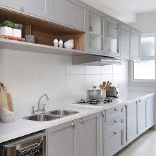 Cozinha Estilo Vintage Clean E Contemporanea Projeto M Salles Arquitetura Ph Mariana Orsi Kitchen Cupboard Designs Kitchen Design Kitchen Remodel Small