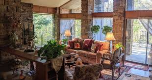 Our cabins are nestled in the heart of the boston mountains on scenic byway 7. 8 Awesome Buffalo River Cabins Perfect For Your Trip Sightdoing