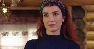 Süreç film yeni gelin projesinden sonra yazdırdığı senaryosuna en uygun oyuncular ile anlaşmaya vardı. Kuzey Yildizi Ilk Ask In Yildizi Aslihan Guner Bakin Aslen Nereli Cikti