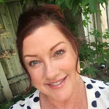 Kristina Walton's Instagram, Twitter & Facebook