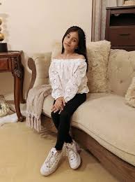 مرحبا كيف يومكم ميرا ستارز rawan and rayan women fashion