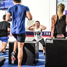 Style workouts geared towards everyday movements. Smashed It High Fiving With F45 The Latest Fitness Craze To Inspire Evangelical Devotion Fitness The Guardian