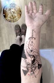Img 9472 Jpg Jpeg Afbeelding 1351 2048 Pixels Gesch9aald 27 Geometric Tattoo Tattoos Sleeve Tattoos