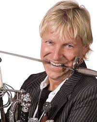 Comedy Sword Swallower Dan Meyer