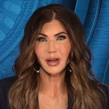 Danielle Candela's Instagram, Twitter & Facebook