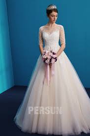 Robe de mariée princesse by ceremony day. Quel Decollete De La Robe De Mariee Princesse Vous Convient Chic Style