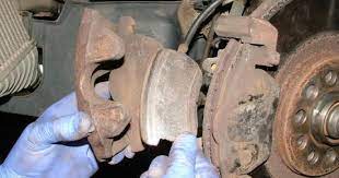 Learn how brakes work, about the physics of braking and see a simple brake system. How To Diagnose And Fix A Seized Brake Caliper Haynes Manuals