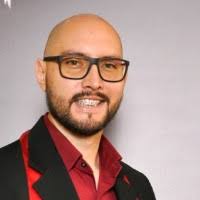 80+ perfiles de «Bryan Castro»