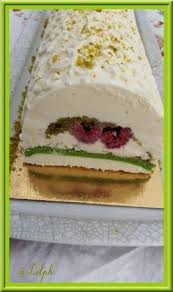 Buche Chocolat Blanc Framboises Pistaches Thermomix Chocolat Blanc Recette Buche Chocolat Gateaux Et Desserts