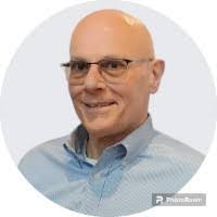 Debra Loeffler's Instagram, Twitter & Facebook