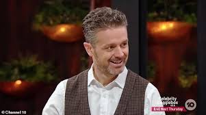 If someone offers help, accept it. Masterchef Fans Hilariously Critique The Way Jock Zonfrillo And His Fellow Judges Eat Food Readsector
