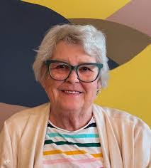 Sherry Motes's Instagram, Twitter & Facebook