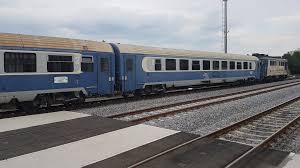 Mersul trenurilor targu mures bucuresti nord iti pune la dispozitie toate informatiile cfr cu privire la aceasta ruta, orarul complet, pretul biletelor in urma cautarii dvs. Start Vacanta Mures Cu Trenurile Soarelui Spre Litoral Mures Stiri