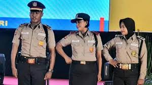 Ada, jadi ini kan tender outsourcing, mereka tuh . Seragam Terbaru Satpam 2021 Mirip Seperti Polisi Begini Latar Belakangnya