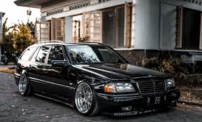 Pin By Fredrick Gadsden On Benz Mercedes Benz Mercedes W124 Mercedes Amg