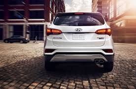 Known for value, santa fe is the biggest suv in the hyundai lineup, 8.5 inches longer than the santa fe sport. Hyundai Santa Fe Sport Spezifikationen Fotos 2016 2017 2018 Autoevolution In Deutscher Sprache