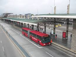 And despite a major downturn in the system's finances under the subsequent mayors who served between 2008 and 2016, the tm brt had nearly returned to full cost recovery just before the pandemic, at the end of peñalosa's second term. Banderas Transmilenio Wikipedia