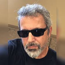 Vincent Zerr's Instagram, Twitter & Facebook