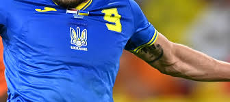 Встреча пройдет 3 июля на стадио олимпико в риме. Zamaskirovali Ukraina Sygrala Na Evro 2020 V Futbolkah Na Kotoryh Pochti Ne Vidno Izobrazheniya Konturov Strany Fotofakt á‰ Ua Futbol