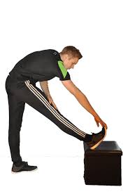 Kniestreckung übungen für zuhause knie streckung übungen für zuhause in diesem video zeige ich dir eine technik wie du deine knie streckung (3 übungen) knie stabilisieren: Knie Stabilisieren Die Besten Ubungen Fur Den Muskelaufbau Fur Das Knie Fitzuhause Net