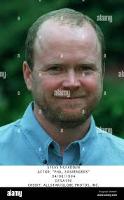 STEVE MCFADDEN.ACTOR, ''PHIL, EASRENDERS''.04/08/1994.D25A19C Stock Photo
