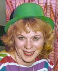 Jeanne Fuller's Instagram, Twitter & Facebook