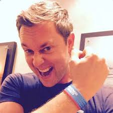 Mark DeSanto (@heymarkd)