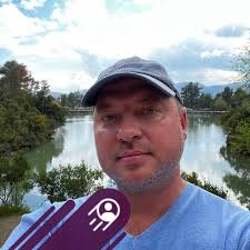 Hello. I need some help. My CAG is 3 years old. Which Harrison's food would  you recommend? Also considering good price and amount🙏 And where is it the  cheapest to order? We